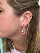 Load image into Gallery viewer, ACRYLIC PINK CONFETTI GLITTER DROP EARRINGS
